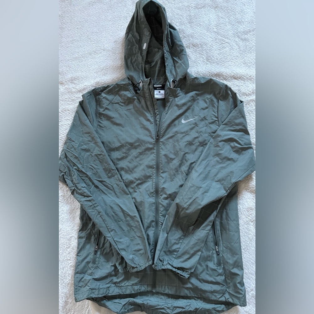 Nike Men's Grey Hooded Running Jacket (S)
